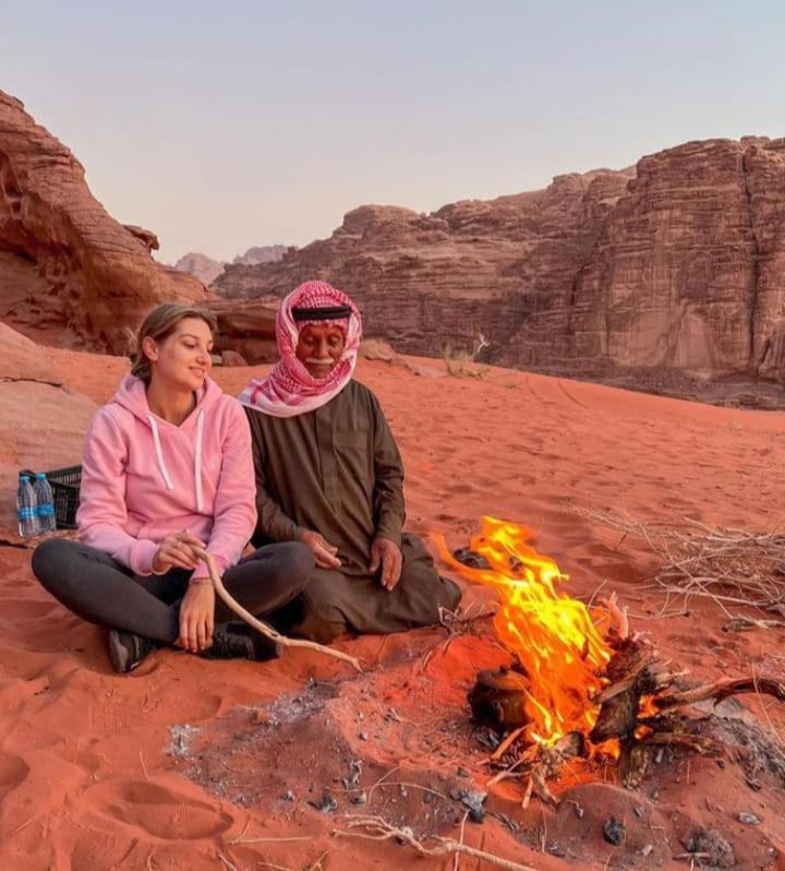 Moon City With Jeep Trips Wadi Rum Exterior photo