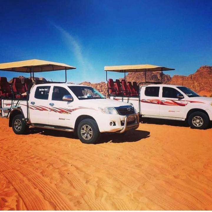 Moon City With Jeep Trips Wadi Rum Exterior photo
